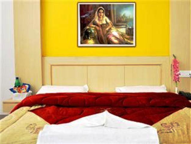 Hotel Ganga View Haridwār Rum bild